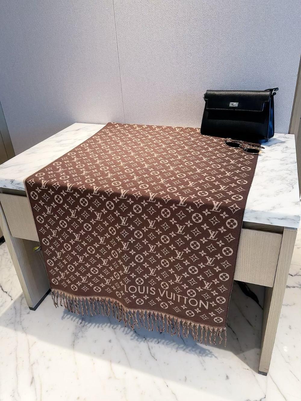 LEM651 new arrive  Hot sale brown grey color fashion beautiful  scarf  for woman gift  to choose