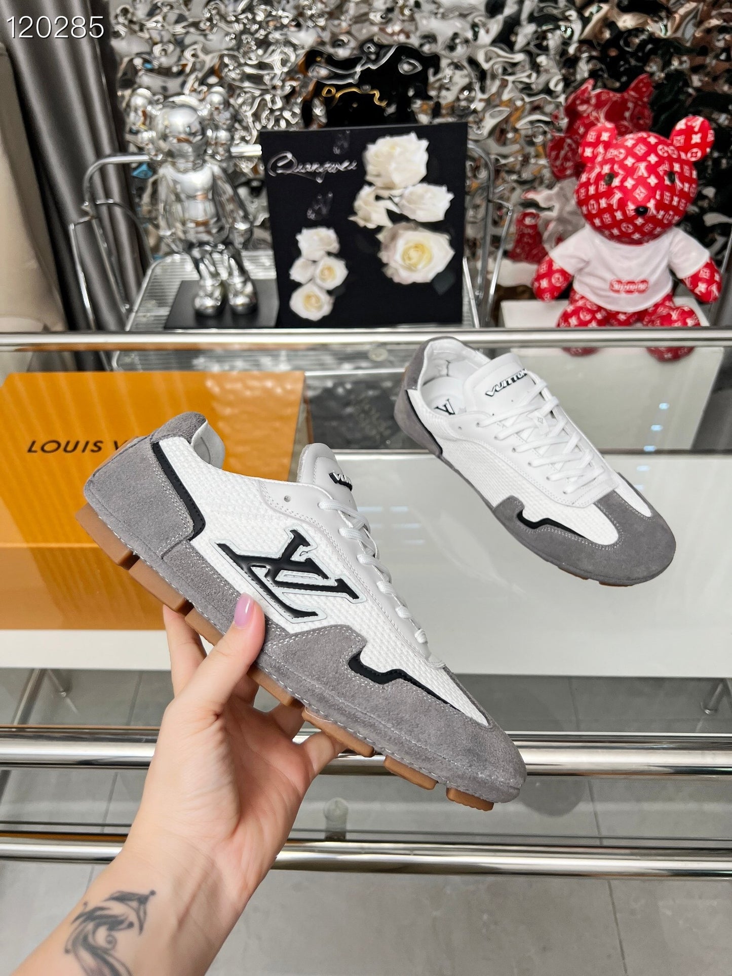 LEM268 Men Women Running Shoes Flat Sneakers White Black Panda Low Shoe Photon Dust University Blue Triple Designer Mens Trainers