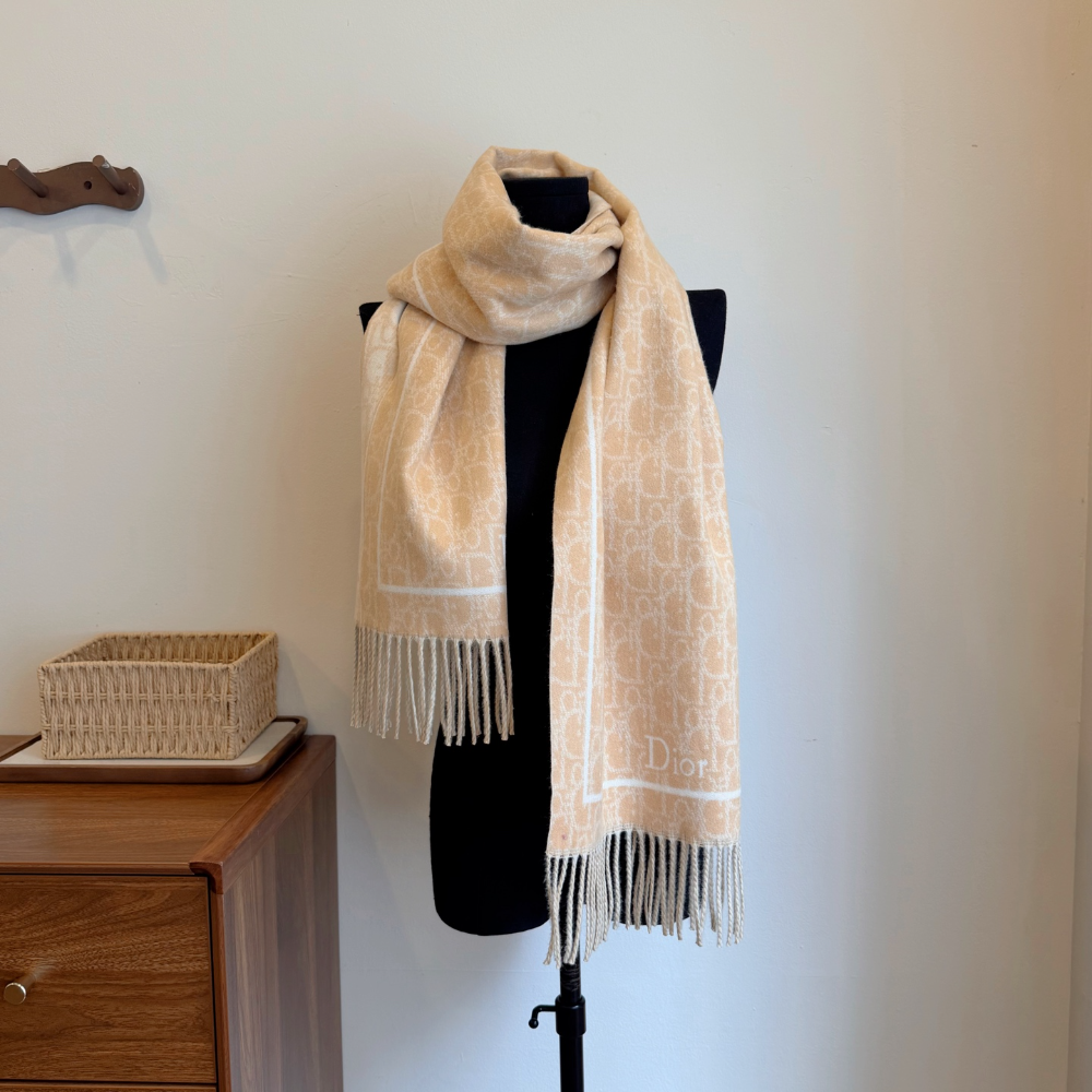 DEM330 new arrive  Hot sale yellow pink color fashion beautiful  scarf  for woman gift  to choose size 180*45cm