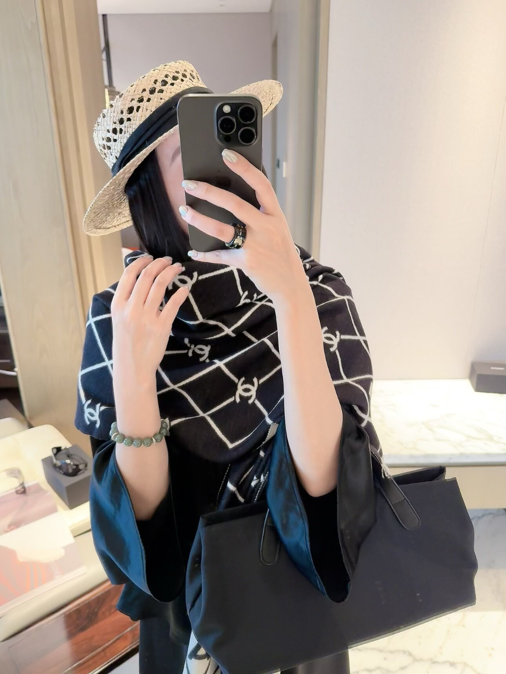 CEM421 new arrive  Hot sale black brown blue khaki pink color fashion beautiful  scarf  for woman gift  to choose