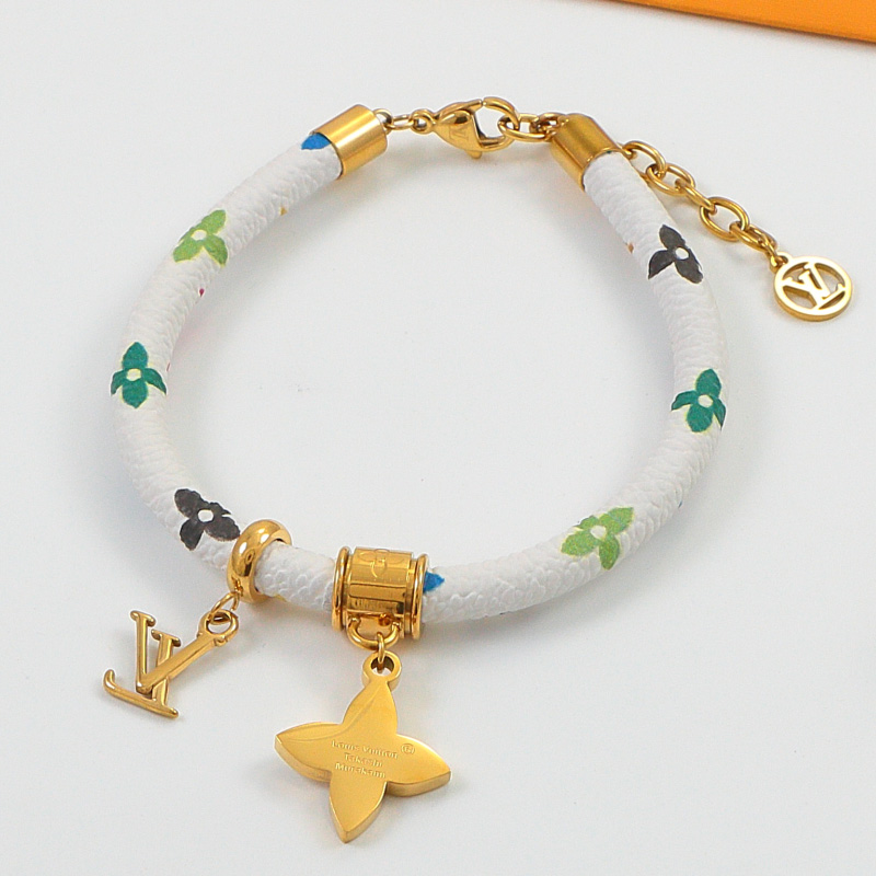 LEM475 New trendy four-leaf collar chain bracelet personalized luxury high-end accessory available as a gift option