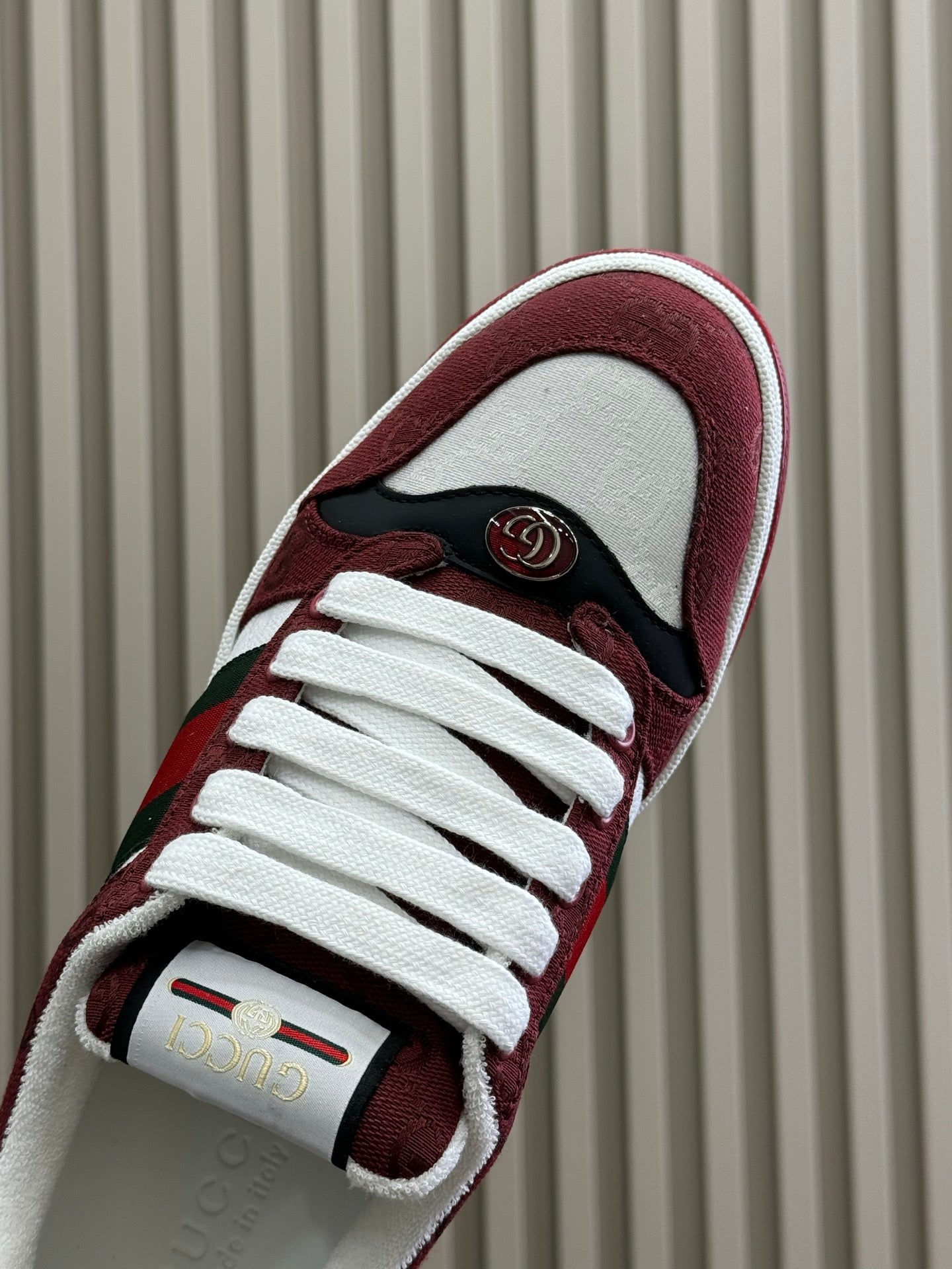 GEM119 New arrive fashion blue color shose for woman men beautiful gift to choose gift