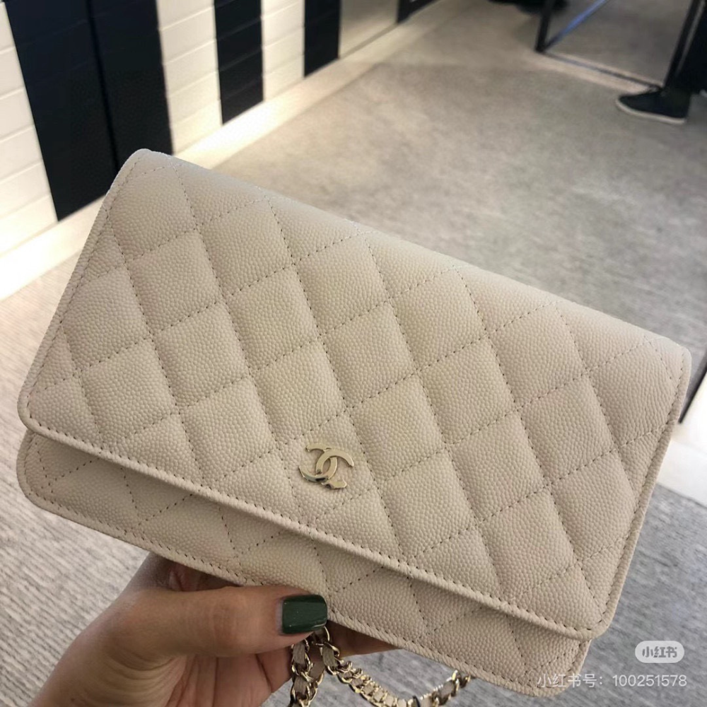 CEM288 New arrive fashion white	 black bag for woman hands bag beautiful gift to choose gift 20*13cm