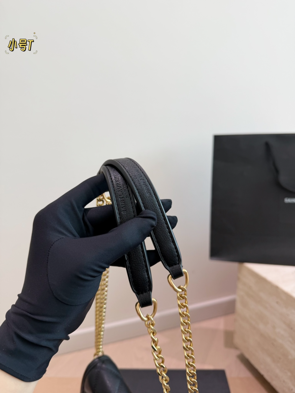 YLEM25 New arrive fashion black bag for woman hands bag beautiful gift to choose gift 22 cm