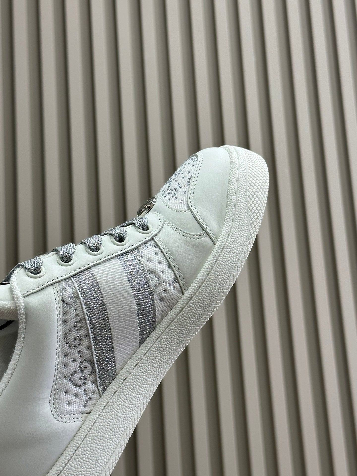 GEM103 designer shoes women shoes sneakers running shoes trainers triangle label Outdoor shoes flat out of office sneaker Mesh nylon casual trainers with box