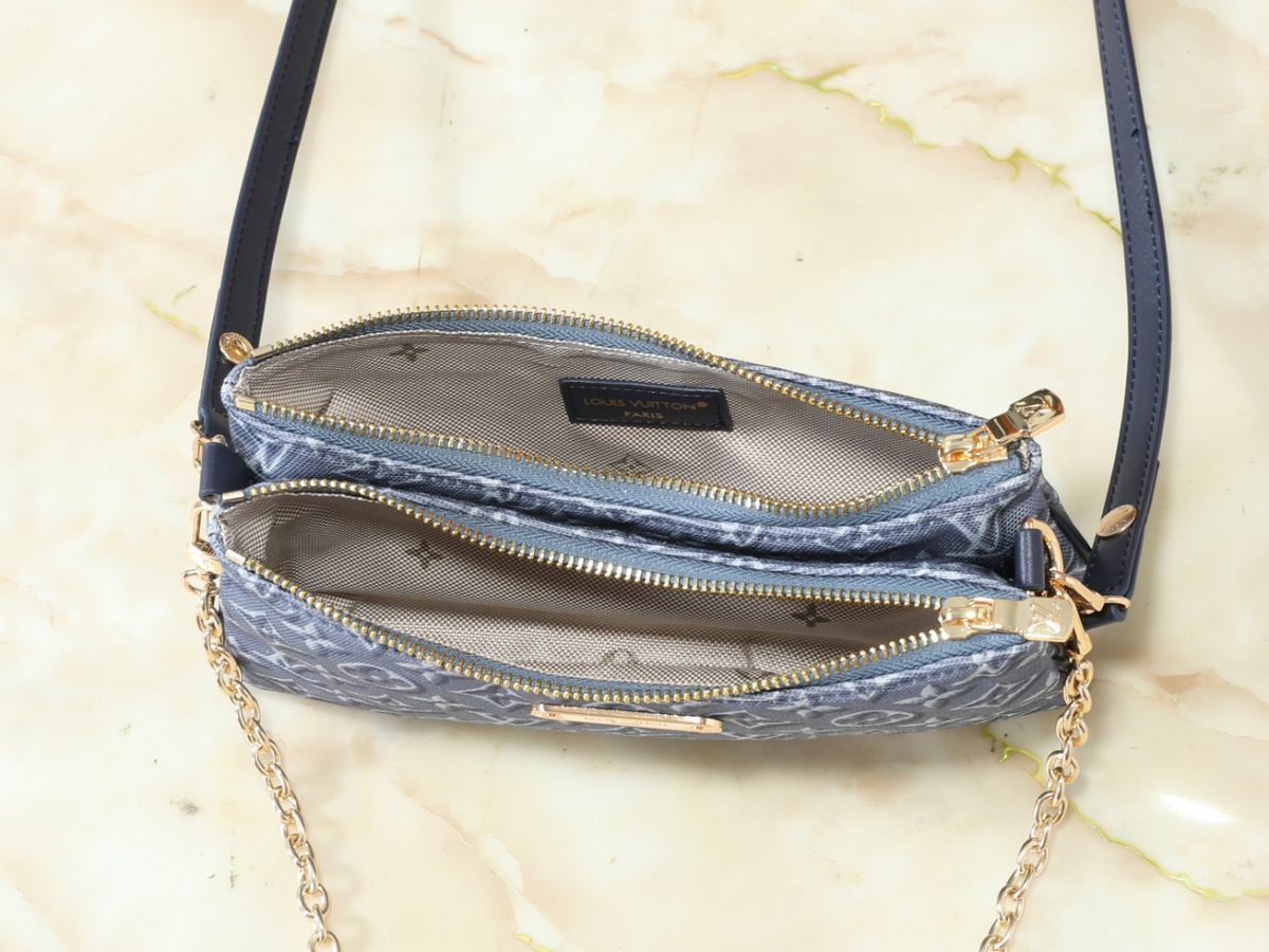 LEM624 New arrive fashion blue grey bag for woman hands bag beautiful gift to choose gift 24.5 x 13.5 x 6.5cm