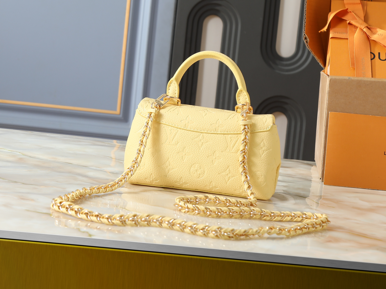 LEM509  New arrive fashion yellow lvory bag for woman beautiful gift to choose gift size to choose 21.0 x 12.5 x 6.0 CM