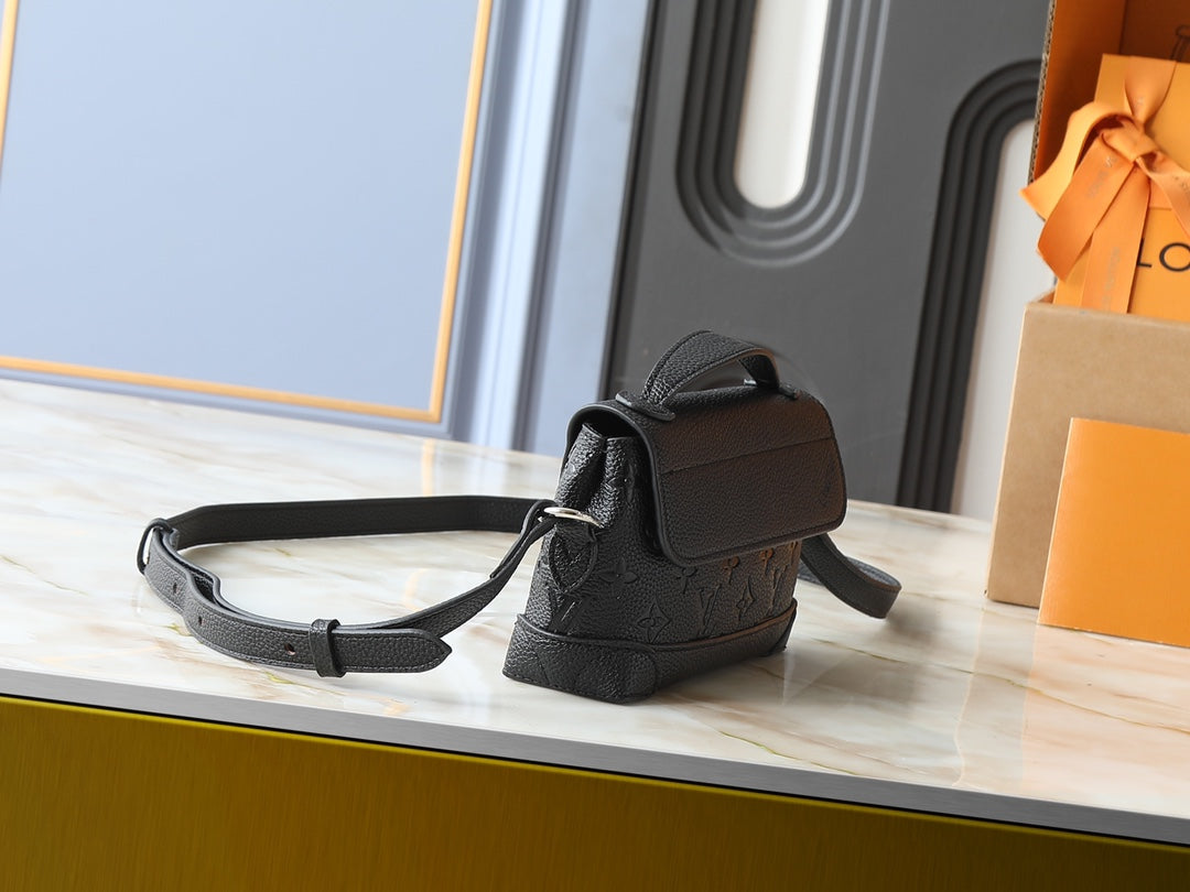 LEM301 Designer bag tote bag womens shoulder bag crossbody bag luxury handbag chain bag fashionable and casual club shoulder bag wallet