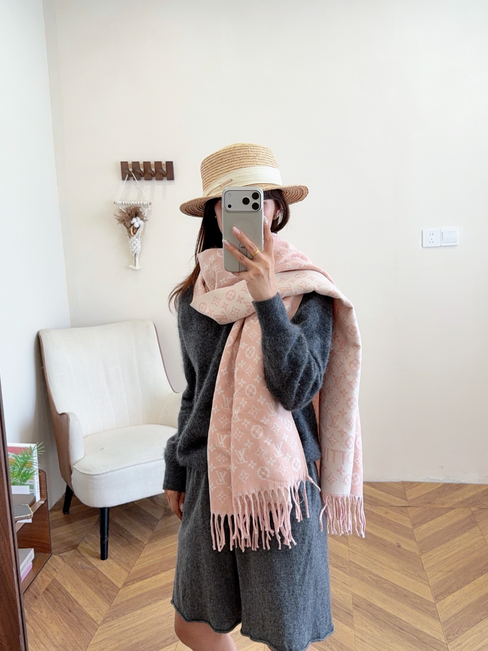 LEM528 new arrive  Hot sale black pink color fashion beautiful  scarf  for woman gift  to choose size 180*60cm