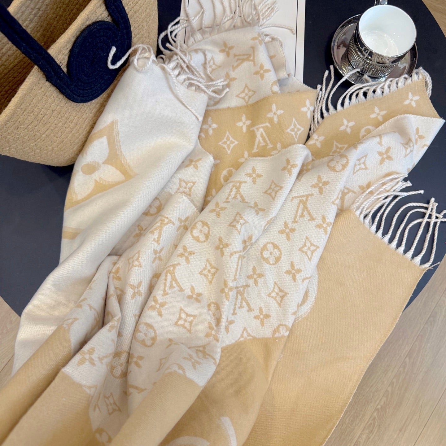 LEM275 Designer Scarf Cashmere Scarves For Winter Warm Womens and mens Long Wraps Scarf gifts Size 65*180cm