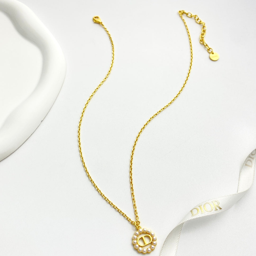 DEM288  New Arrive Fashion  with Diamond Stars Pearl  Necklce for Woman Brass Material Jewelry To Choose Gift