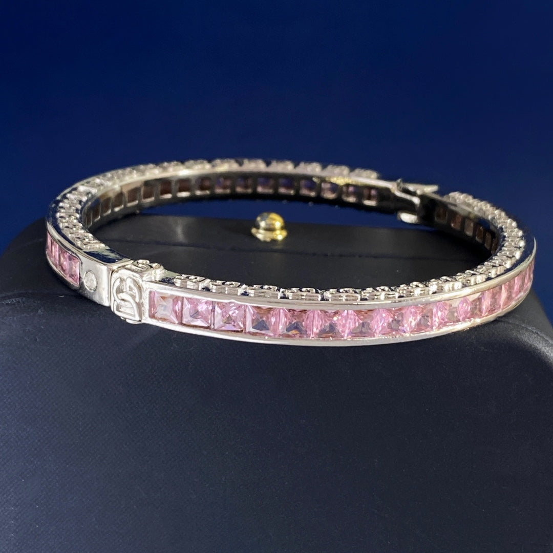 DGEM01 New Arrive Fashion  Hot Sale  Brass Crystal Square Diamond Love Braclet for Woman Jewelry To Choose Gift