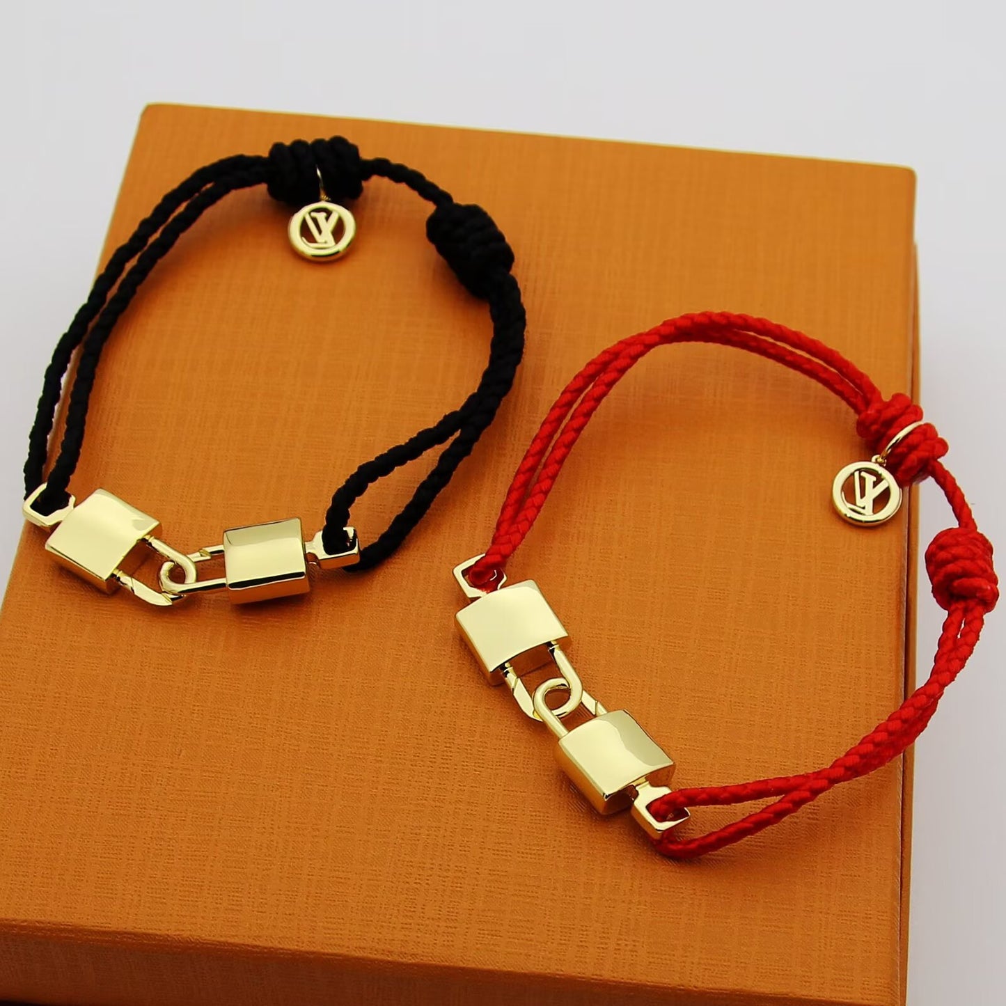 LEM312 Classic bracelet Brand Designer lock black and red  Love bracelet bangles Promise Jewelry