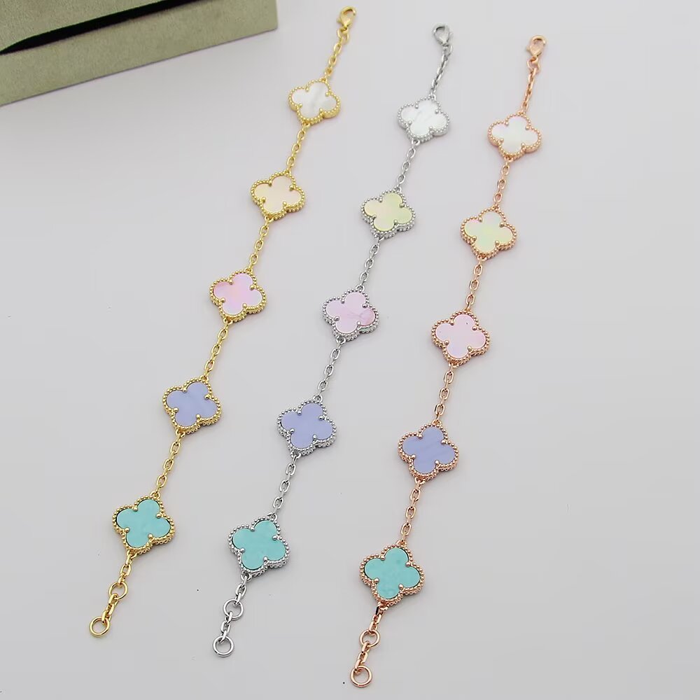 VEM35 New trendy four-leaf clover bracelet - exquisite sophisticated exclusive flattering versatile accessory
