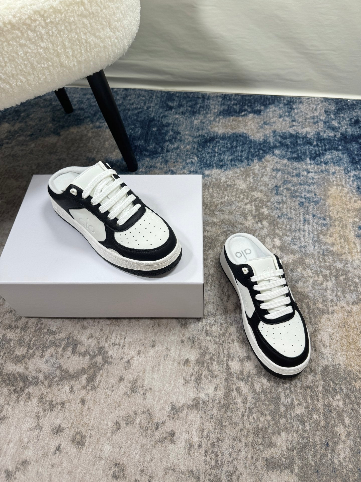 ALO1 Wholesale Outdoor Women Shoes Famous Designer Brand Female Casual shoes Fashion for Lady