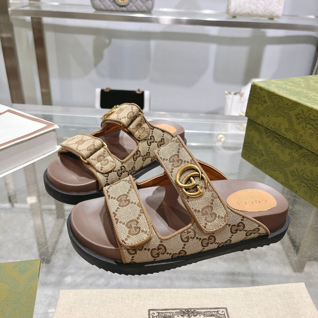 GEM126 Wholesale Outdoor Women Shoes Famous Designer Brand Female Sandals Fashion Slipper for Lady