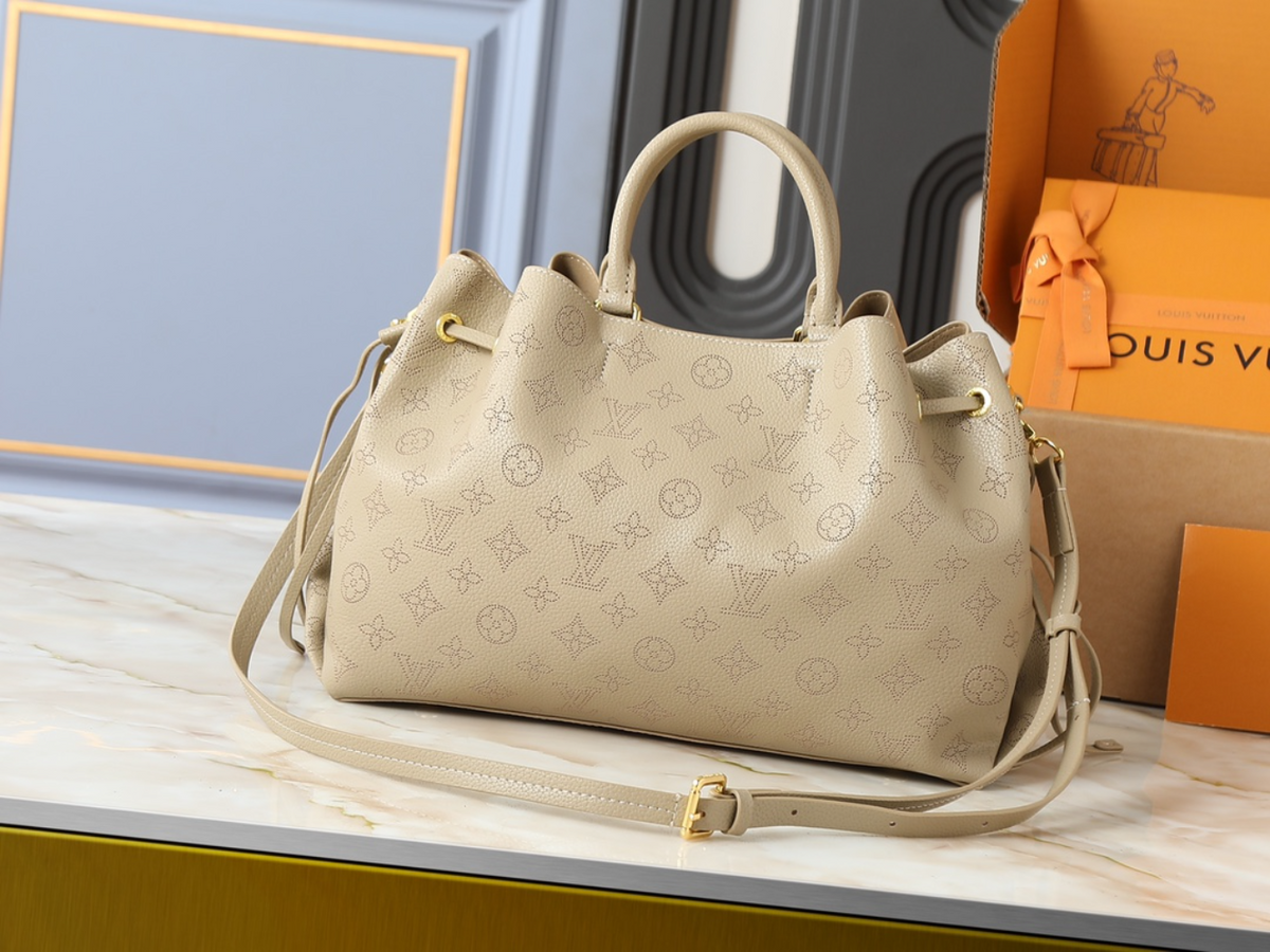 LEM638 New arrive fashion pink  white light brown light khaki bag for woman hands bag beautiful gift to choose gift  32 x 23 x 13cm