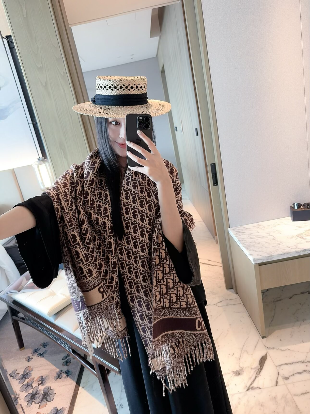 DEM380 new arrive  Hot sale grey brown color fashion beautiful  scarf  for woman gift  to choose