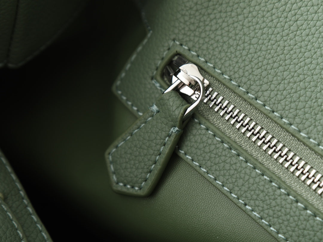 LEM298 Designer Bag On the go Embossed Flower Large Capacity Tote Bag Fashion Femme Shoulder Bags Women Handbag Handle Lady Totes Bag Luxurys Female