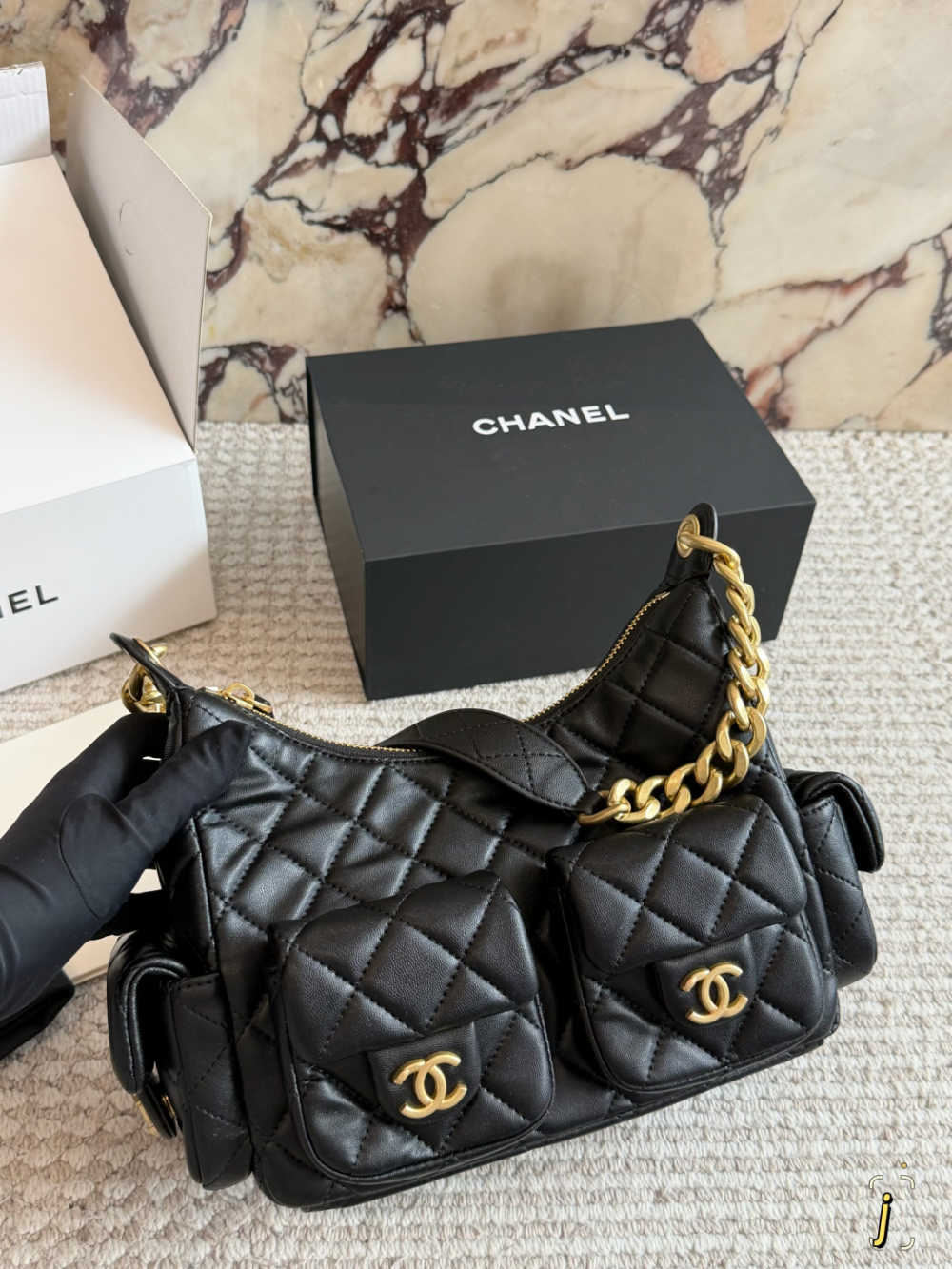 CEM311 New arrive fashion black bag for woman hands bag beautiful gift to choose gift 23*14cm