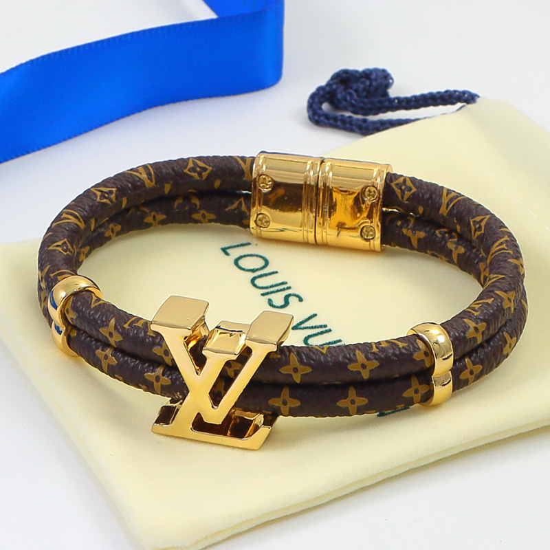 LEM654 New arrive Fashion European American belt titanium steel bracelet couple accessories for woman