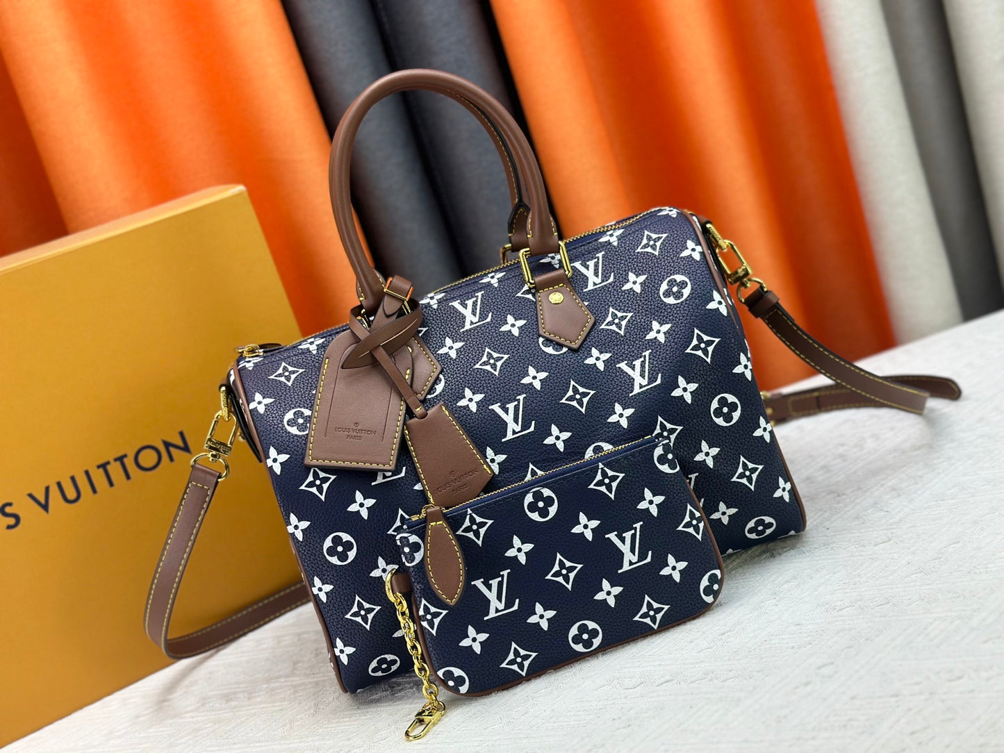 LEM291 designer bag free shipping Light luxury genuine leather High quality casual Boston bag versatile classic vintage handbag for woman 25cm