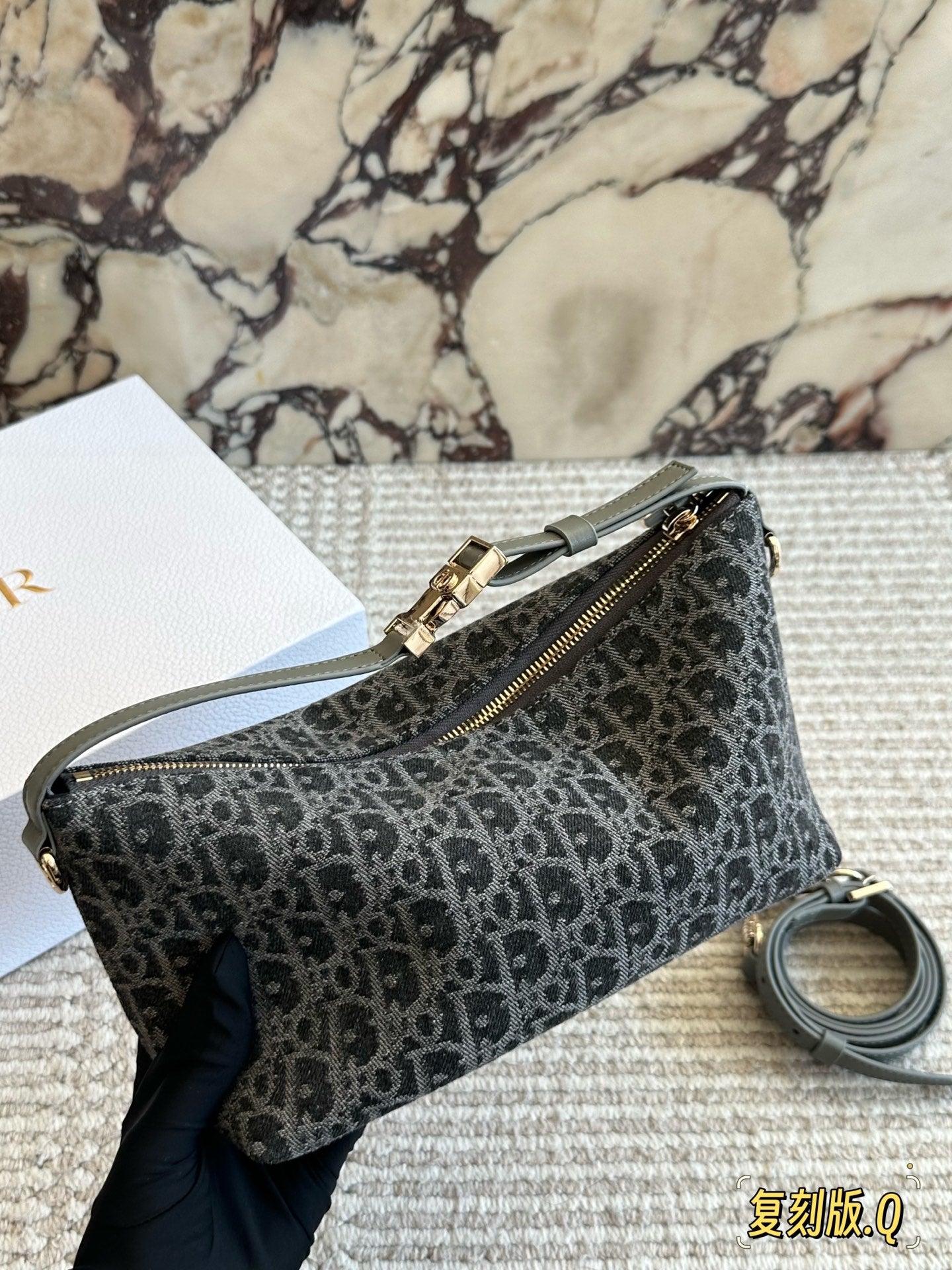 DEM235 New Arrive Hot Sale Black design  Fashion Bag It Come with Box