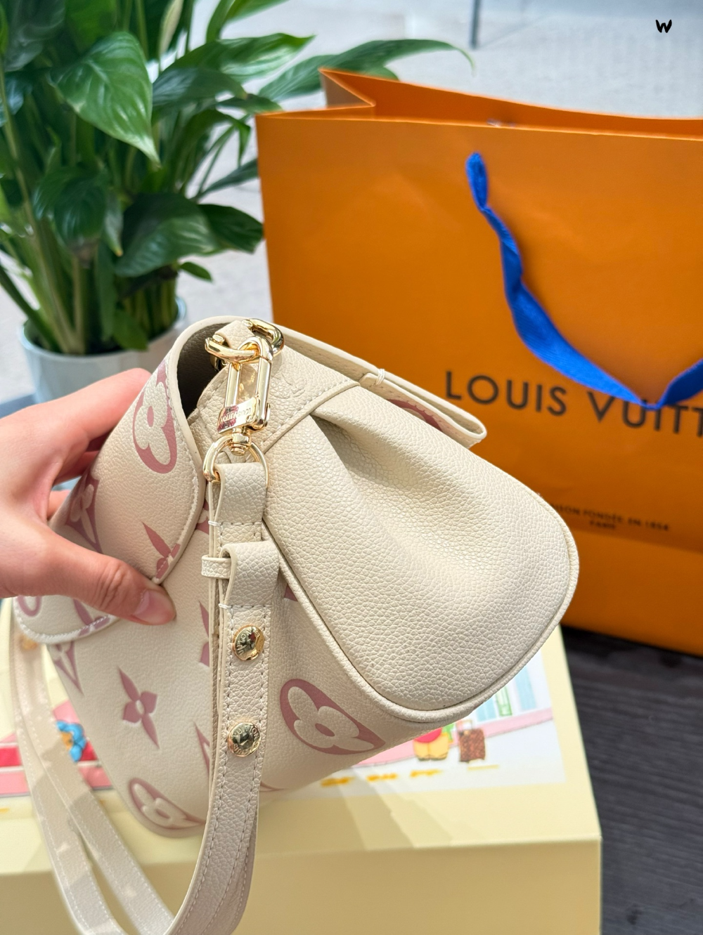 LEM577 New arrive fashion white color bag for woman beautiful gift to choose size 25×13.5cm