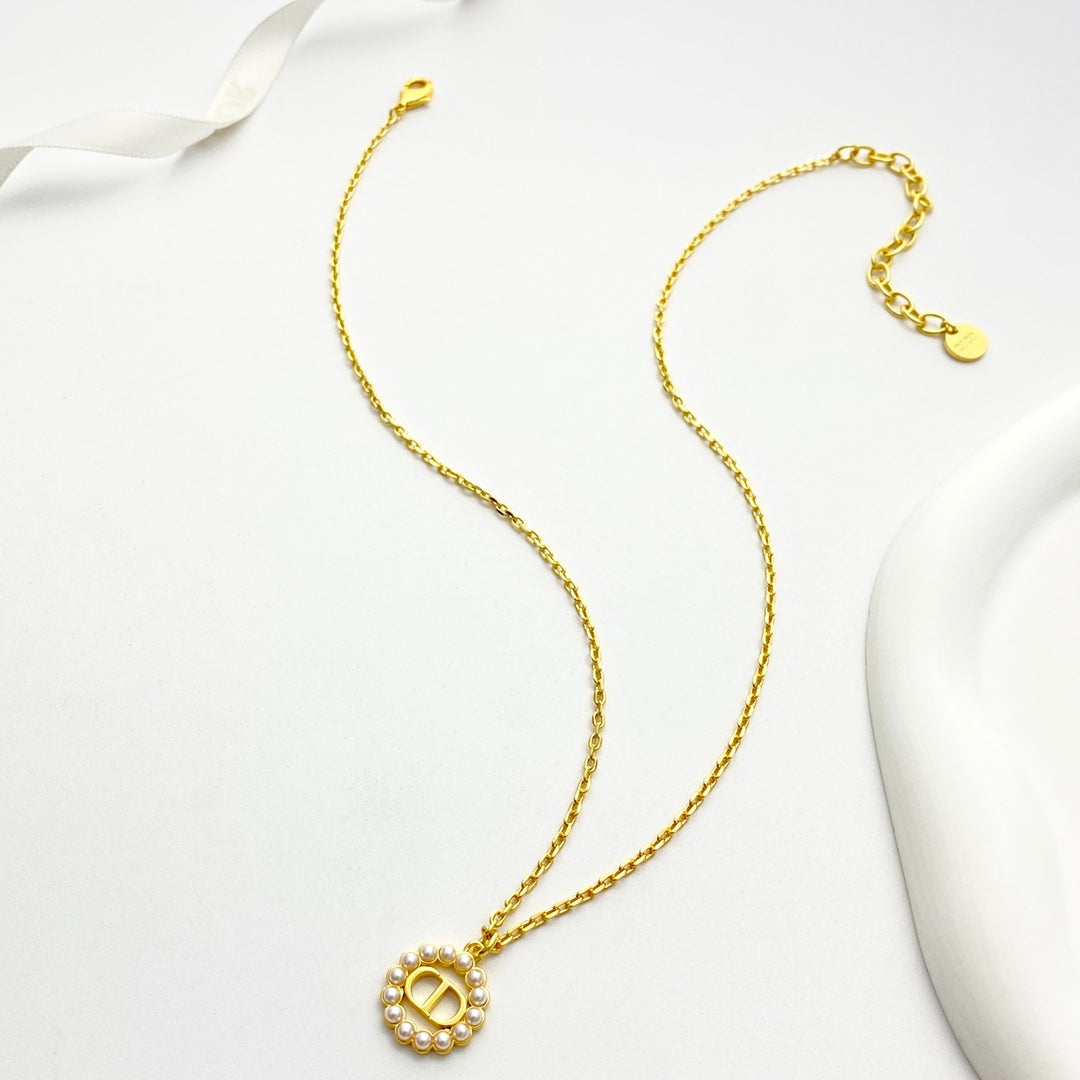 DEM288  New Arrive Fashion  with Diamond Stars Pearl  Necklce for Woman Brass Material Jewelry To Choose Gift