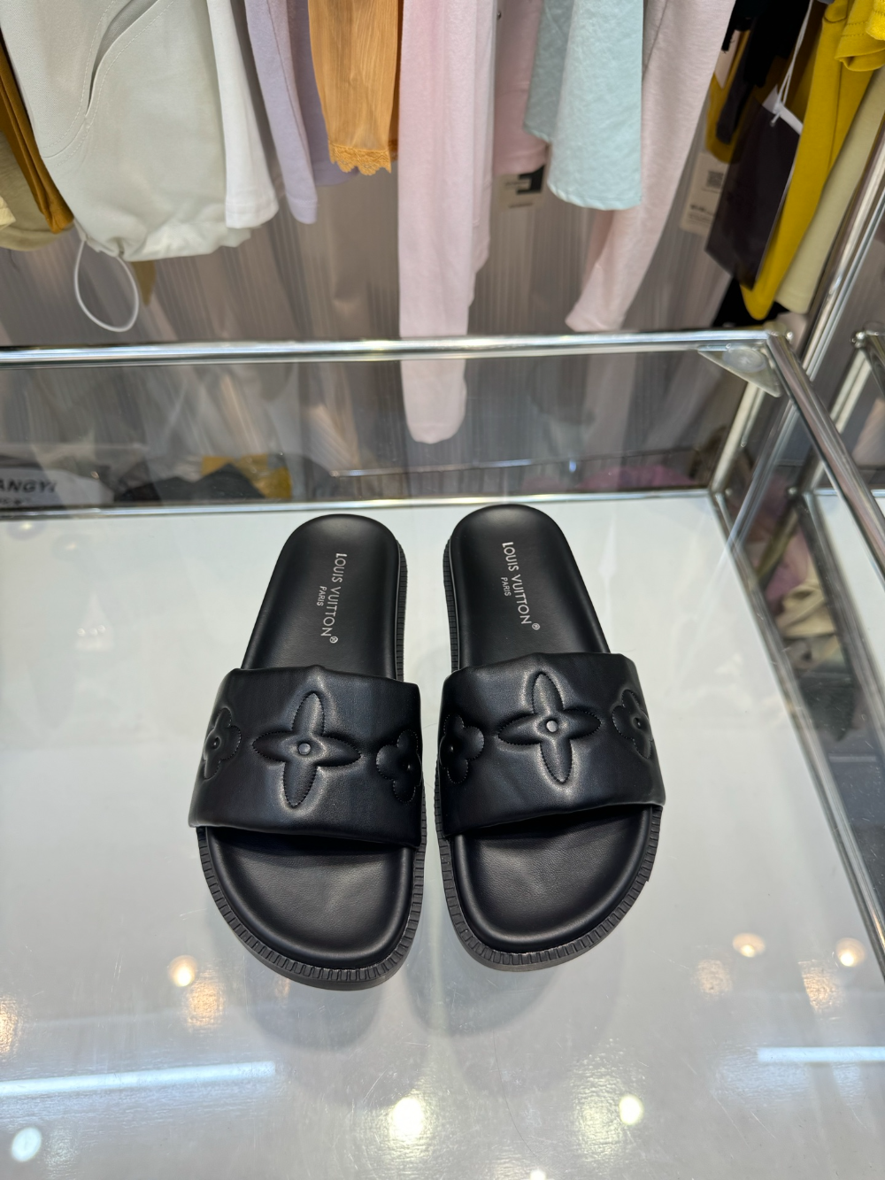 LEM452 New fashionable white black pink women's shoes men's shoes available in various colors beautiful slippers excellent gift items