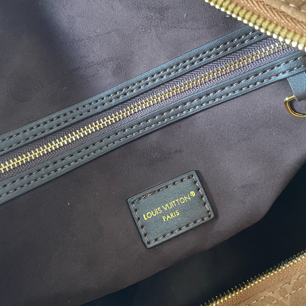 LEM632 New arrive fashion caramel bag for woman hands bag beautiful gift to choose gift  45 x 27 x 20 cm