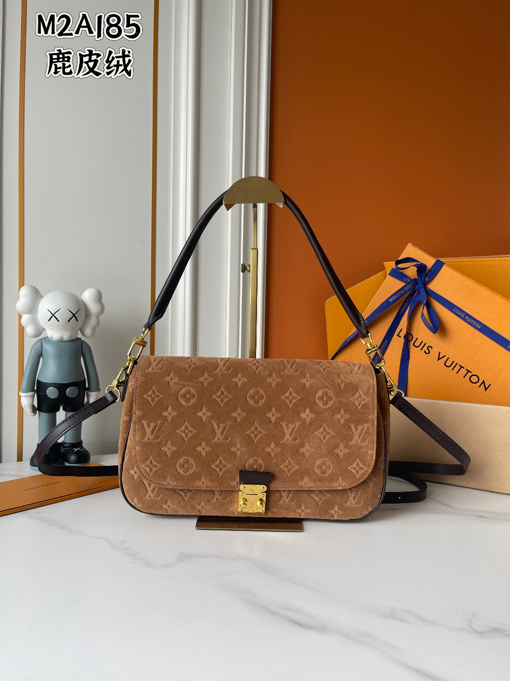LEM630 New arrive fashion caramel bag for woman hands bag beautiful gift to choose gift  25 x 15 x 5 cm