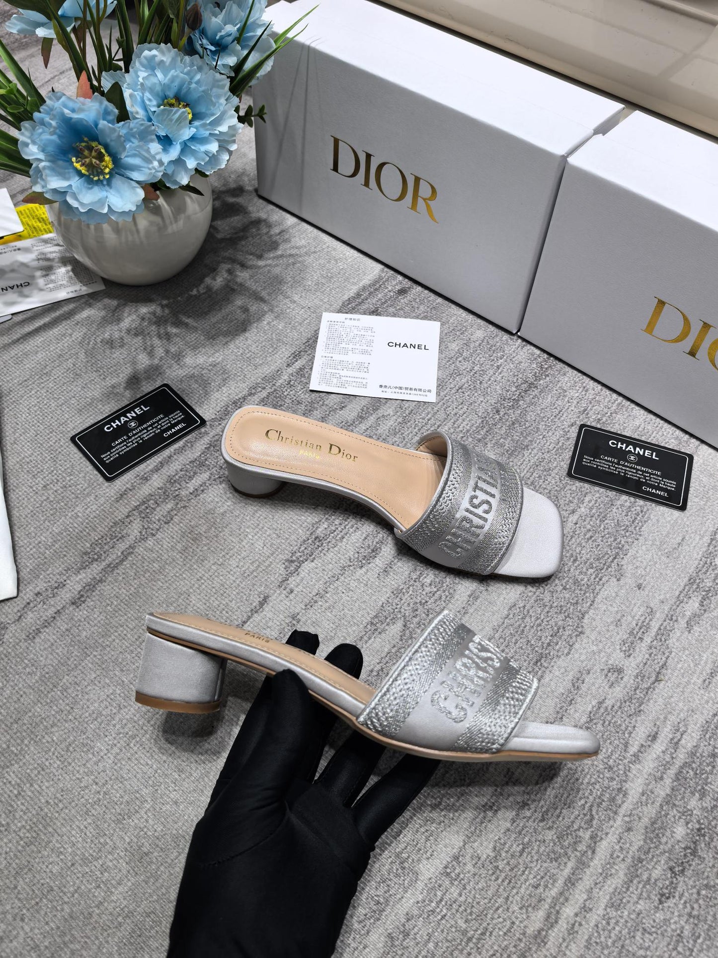 DEM308 New arrive fashion black and white  many color shose for woman beautiful Slippers gift to choose
