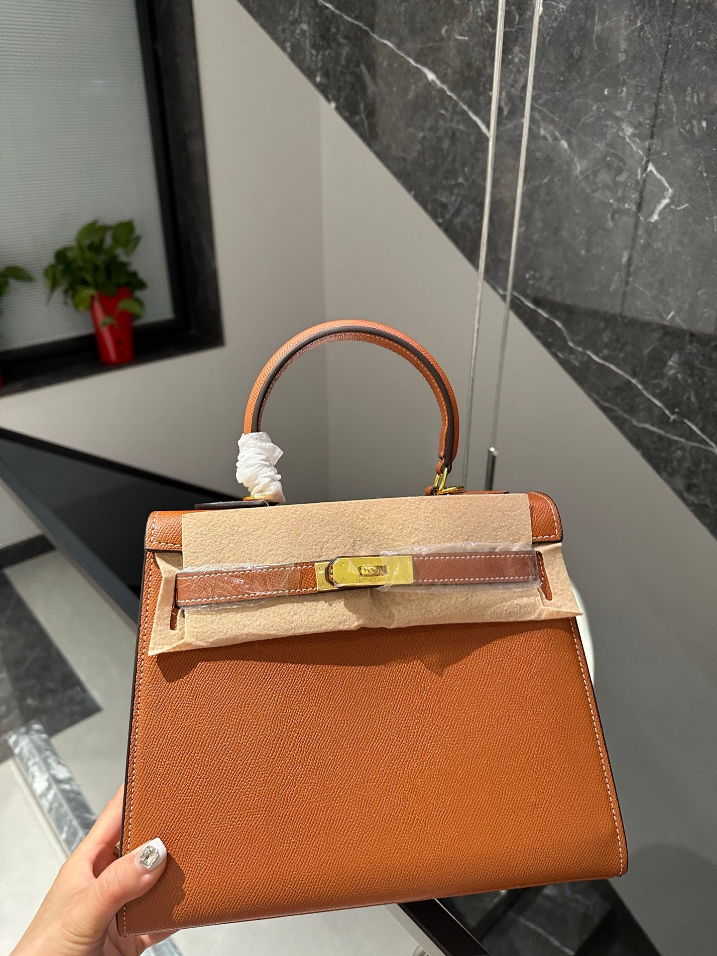 HEM96 designer Shoulder Bags New Handheld Solid Color High Quality Womens Bag Genuine Leather Crossbody Stewardess 25CM 28CM