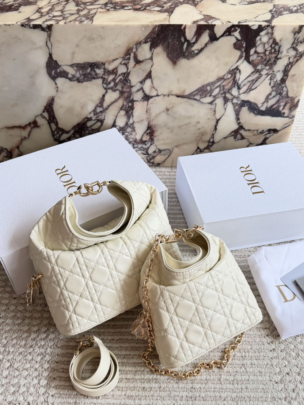 DEM327 New arrive fashion black white blue pink color bag for woman beautiful gift to choose gift size to choose 2 size