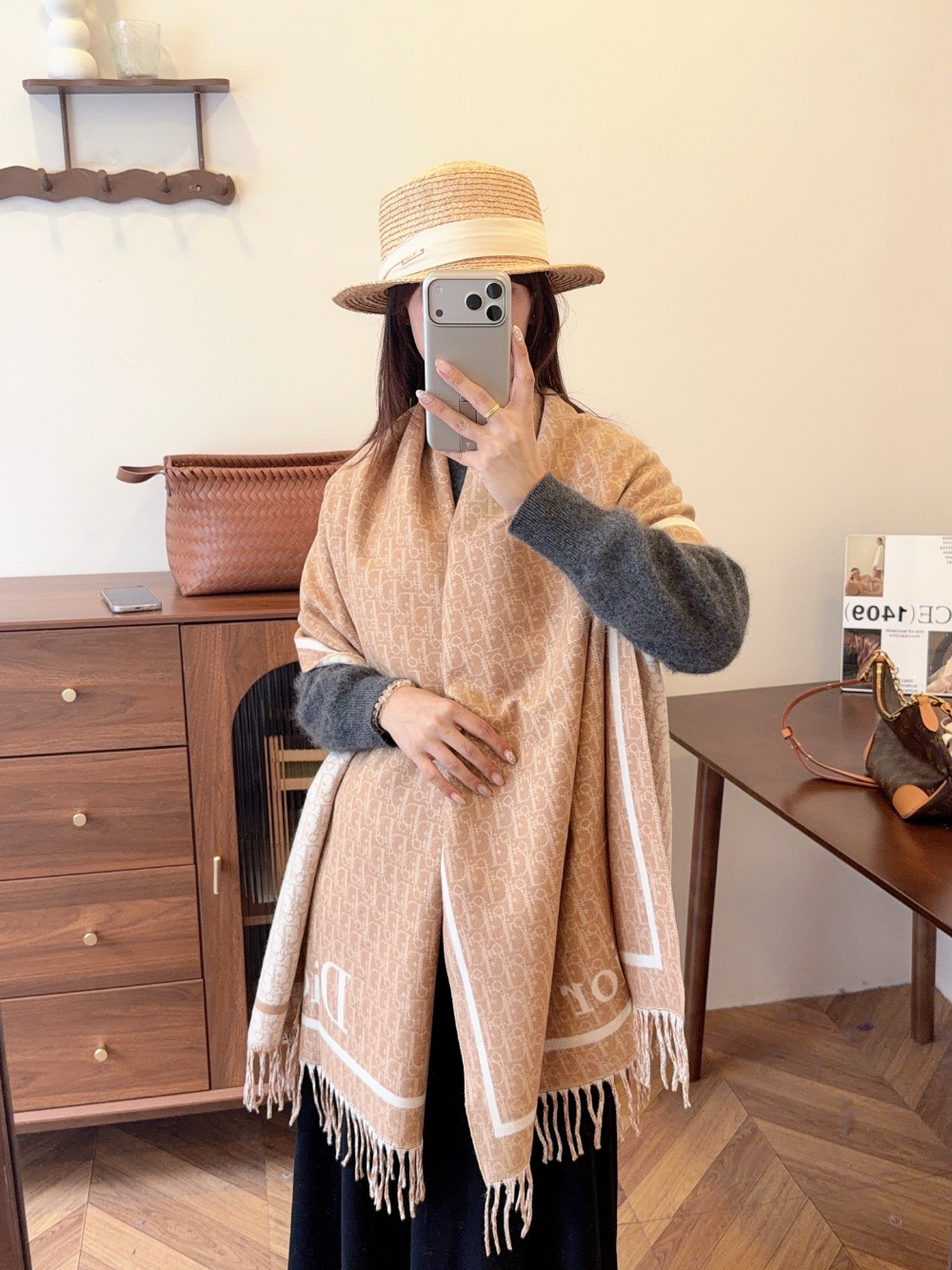 DEM332 new arrive  Hot sale black brown khaki light brown light blue color fashion beautiful  scarf  for woman gift  to choose size 180*60cm