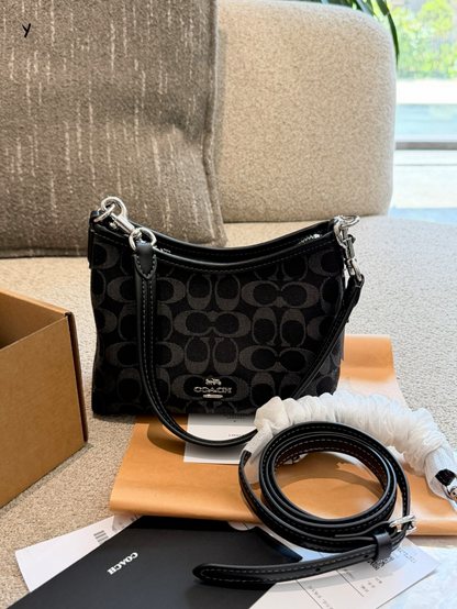 COEM06 New arrive fashion black blue bag for woman hands bag beautiful gift to choose gift 20cm