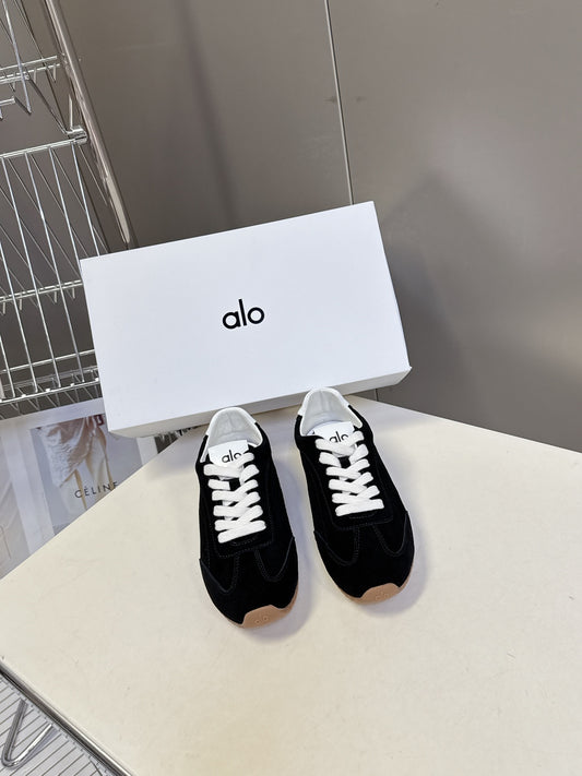 Alo01 Designer Sneakers Men Women Gum Sky Beige Dark Scarlet Mens Trainers Womens Casual Outdoor Runners