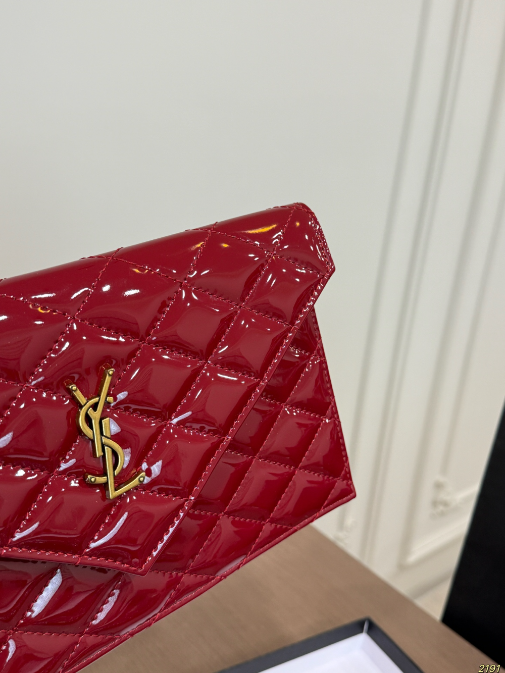 YLEM19 New arrive fashion black red color bag for woman beautiful gift to choose 27*16 cm
