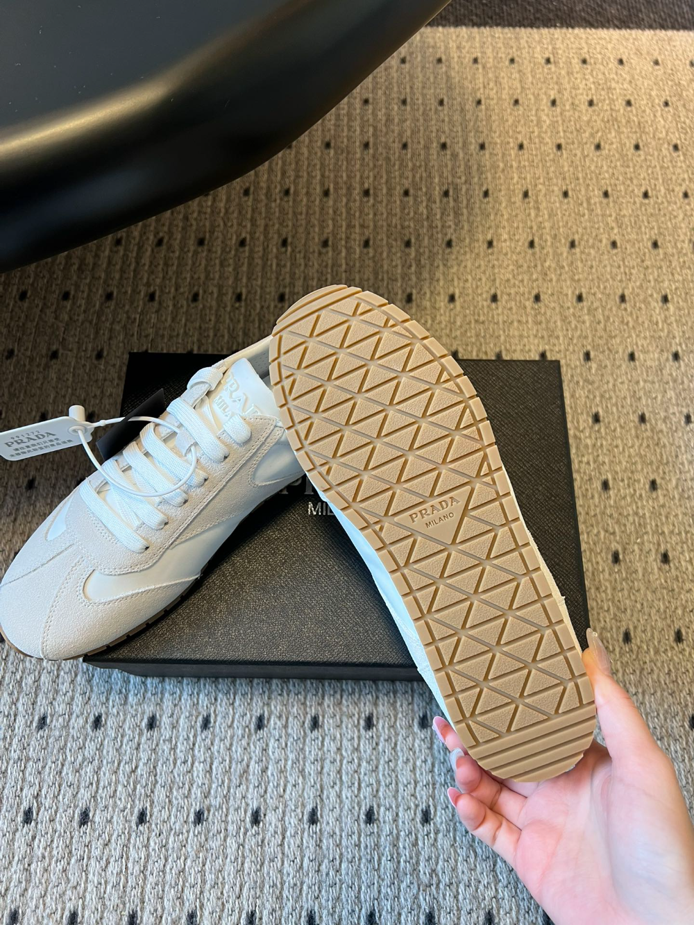 PEM06  New multi-color selection of casual shoes Lightweight and versatile suitable for both work and sports High-quality