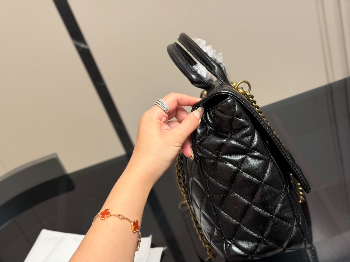 CEM371 New arrive fashion black color bag for woman beautiful gift to choose size 33*25cm