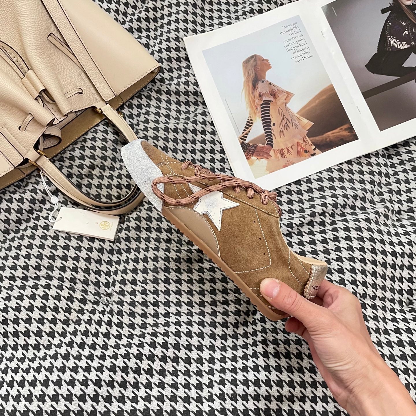 GGEM01 Designer Sneakers Men Women pink White Brown Trainers Womens