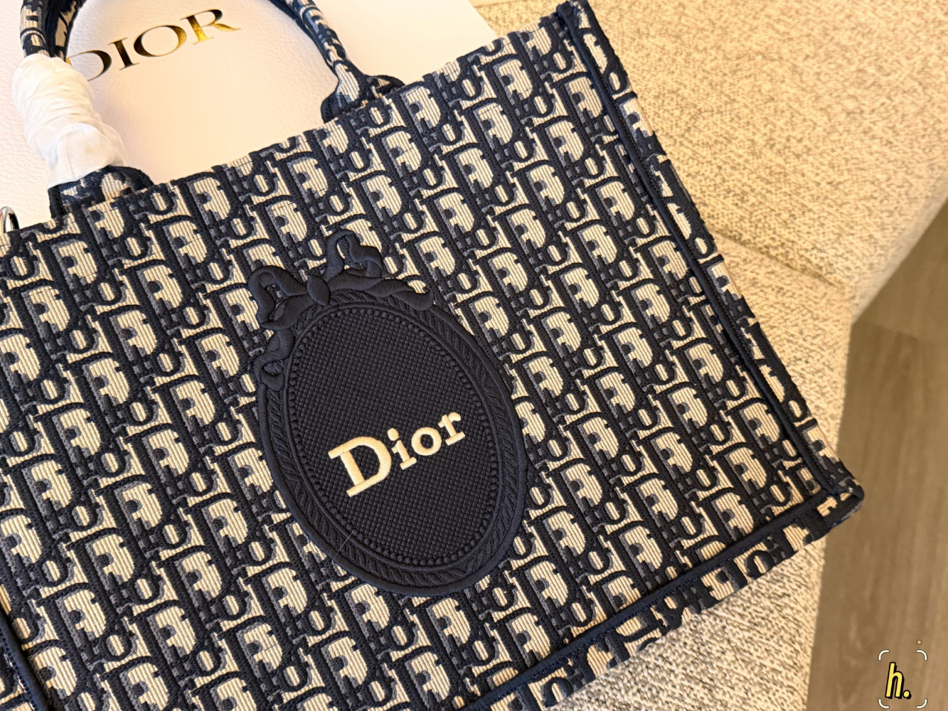 DEM324 New arrive fashion deep blue color  bag for woman beautiful gift to choose gift size to choose 36*28 cm