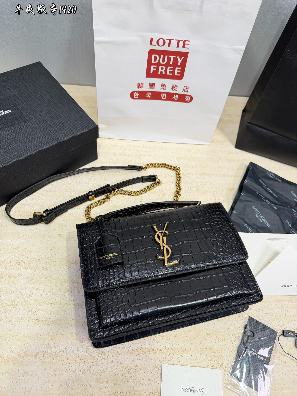 YLEM23 New arrive fashion black white brown bag for woman hands bag beautiful gift to choose gift 25*18cm