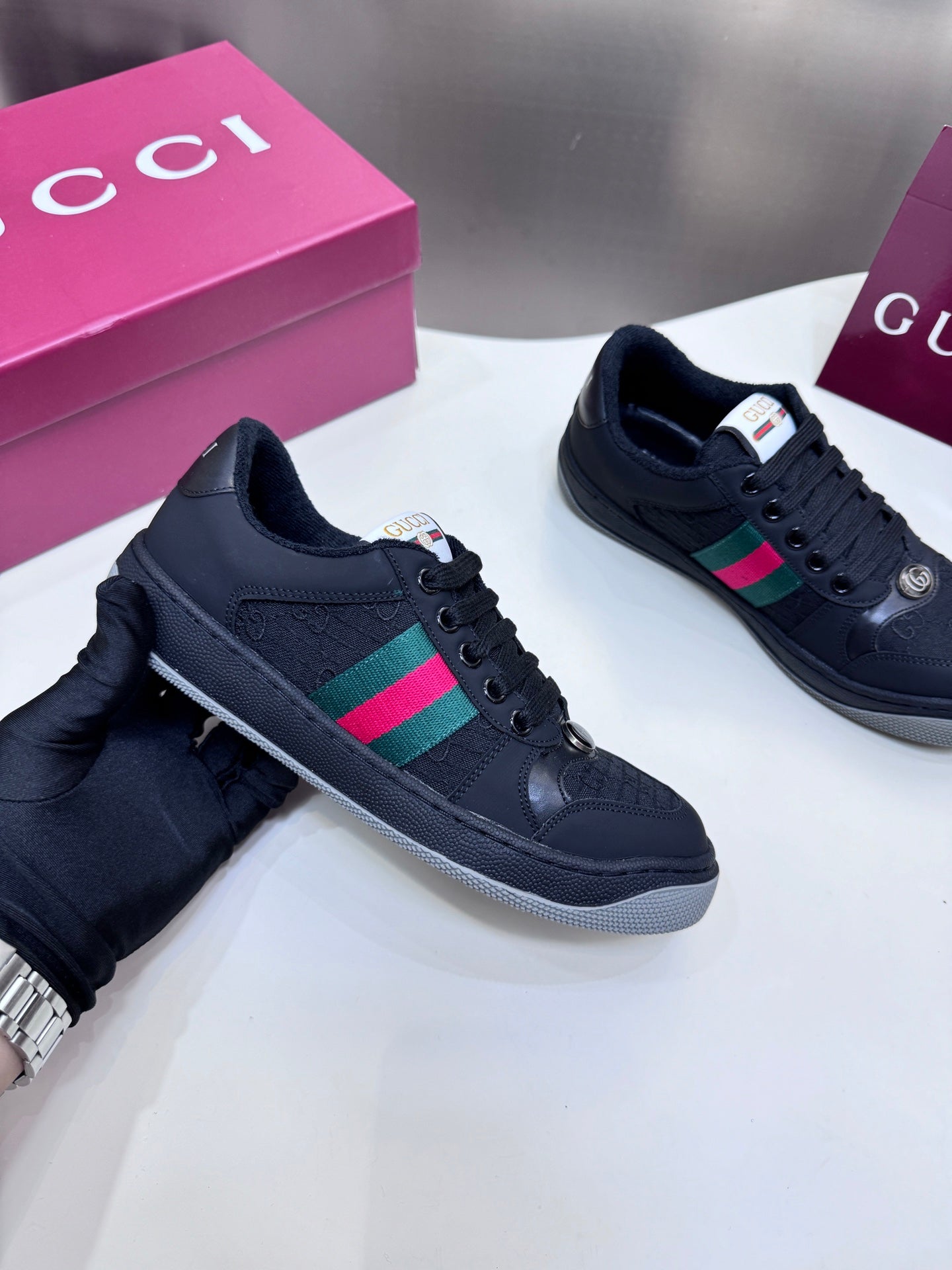 GEM137 Wholesale Outdoor Women men Shoes Famous Designer Brand Female Casual shoes Fashion for Lady