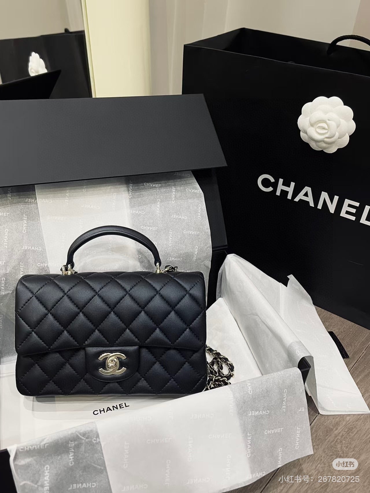 CEM176 Designer Women Shoulder Chain Bag Clutch Tote Bags Wallet Check Purse Solid Hasp Waist Square Stripes Woman s Handbags Classic Flap Handbag 20*12cm