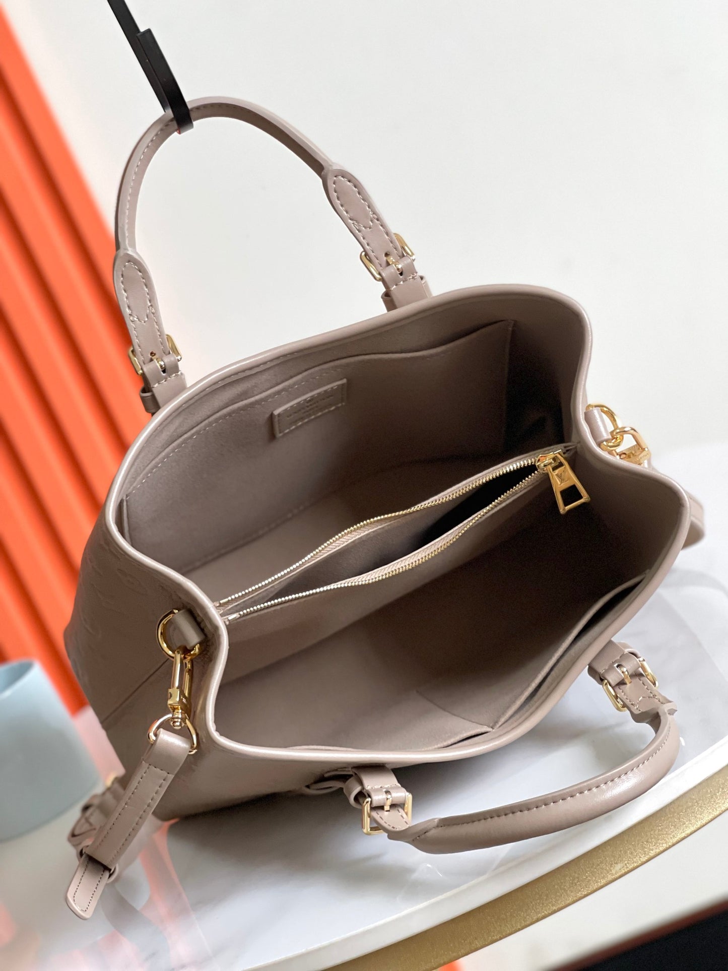LEM360 Original Top-grade original single-layer leather New Genuine Leather Women's Crossbody Stewardess two size