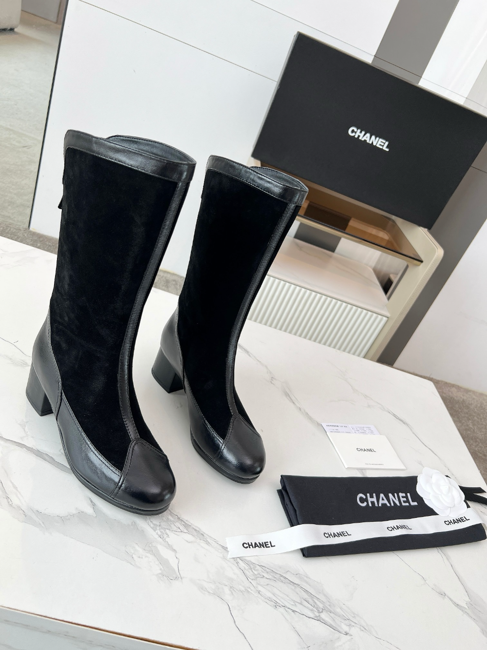 CEM297 New style color-matched fashion boots with thick heels and soft soles stylish and versatile mid-calf women's boots 4 cm taller