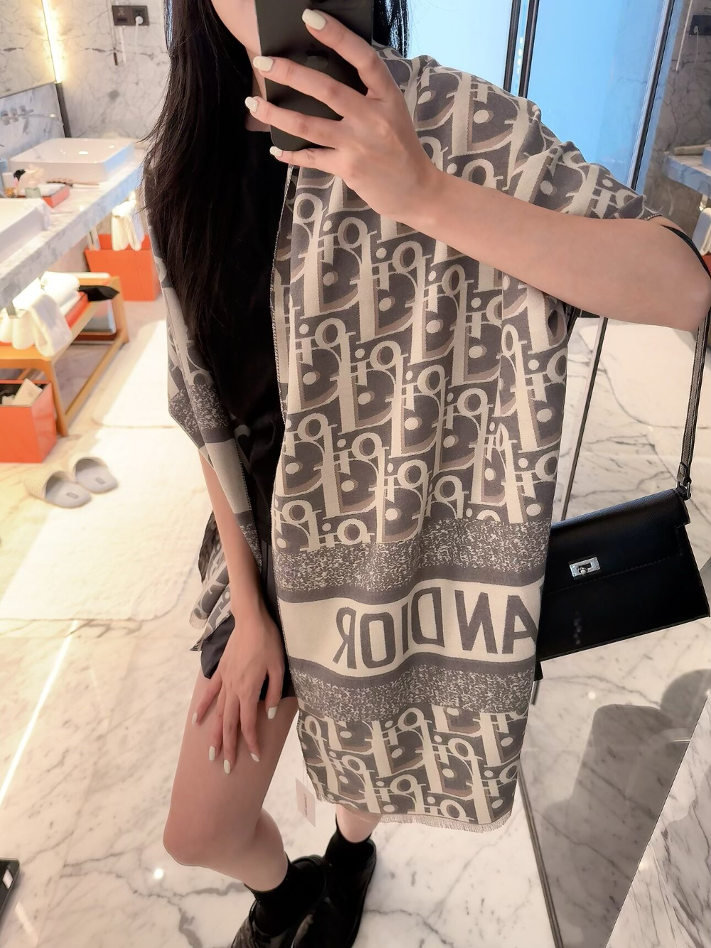 DEM386 new arrive  Hot sale brown black grey color fashion beautiful  scarf  for woman gift  to choose