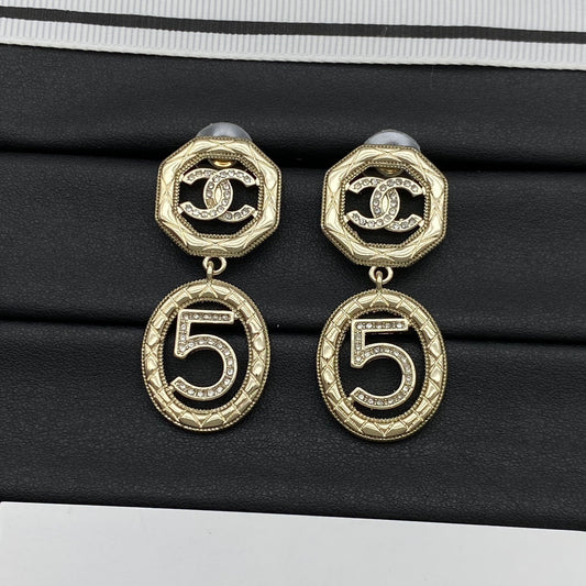 CEM210 New Arrive Fashion  Hot Sale  with Diamond Earring  for Woman Jewelry To Choose